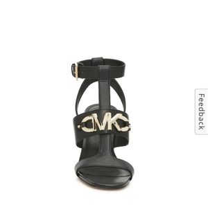 Michael Kors Izzy T strap sandals black and gold size 8.5